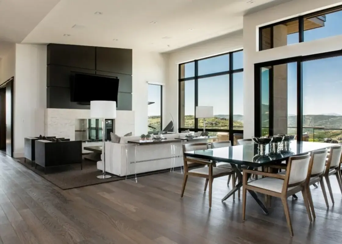 Hardwood Floor Installation in Duluth