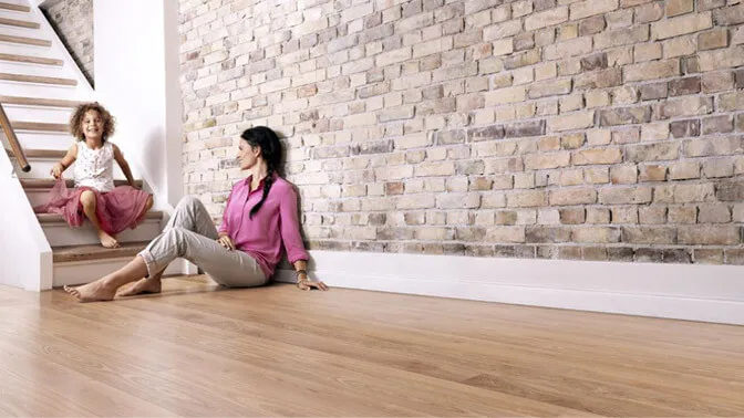 Experienced floor technician at work