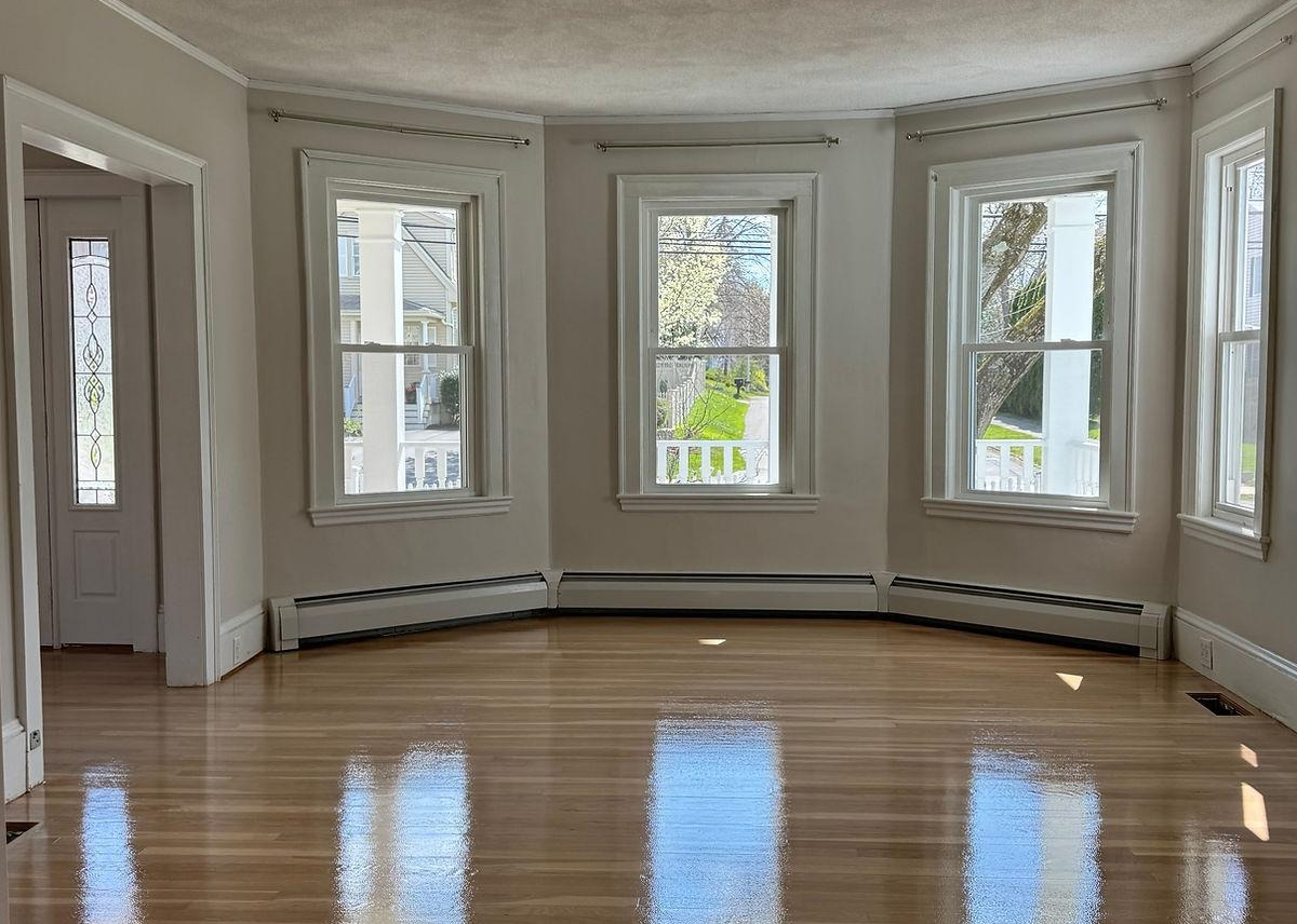 Hardwood floor refinishing in Dunwoody GA