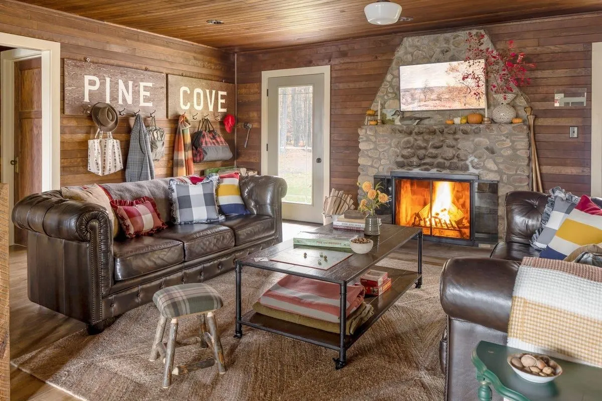 Hardwood floor refinishing in Smyrna GA