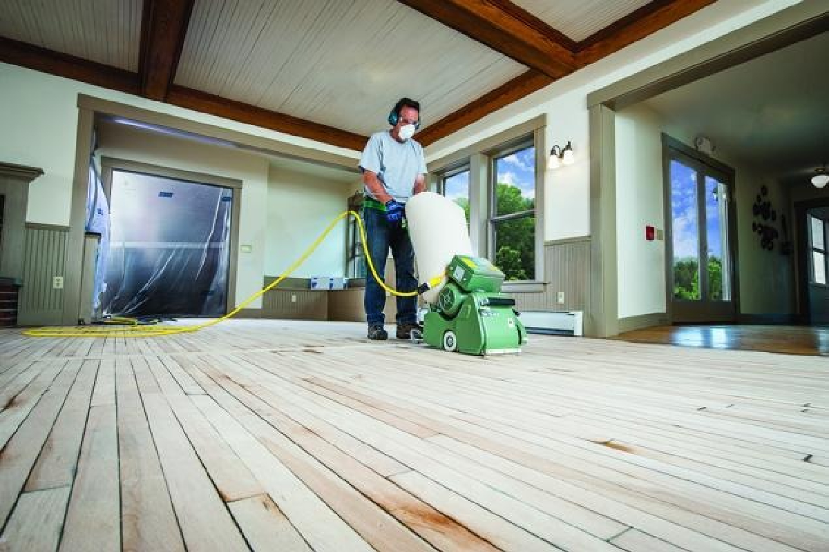 Hardwood floor refinishing in Suwanee GA